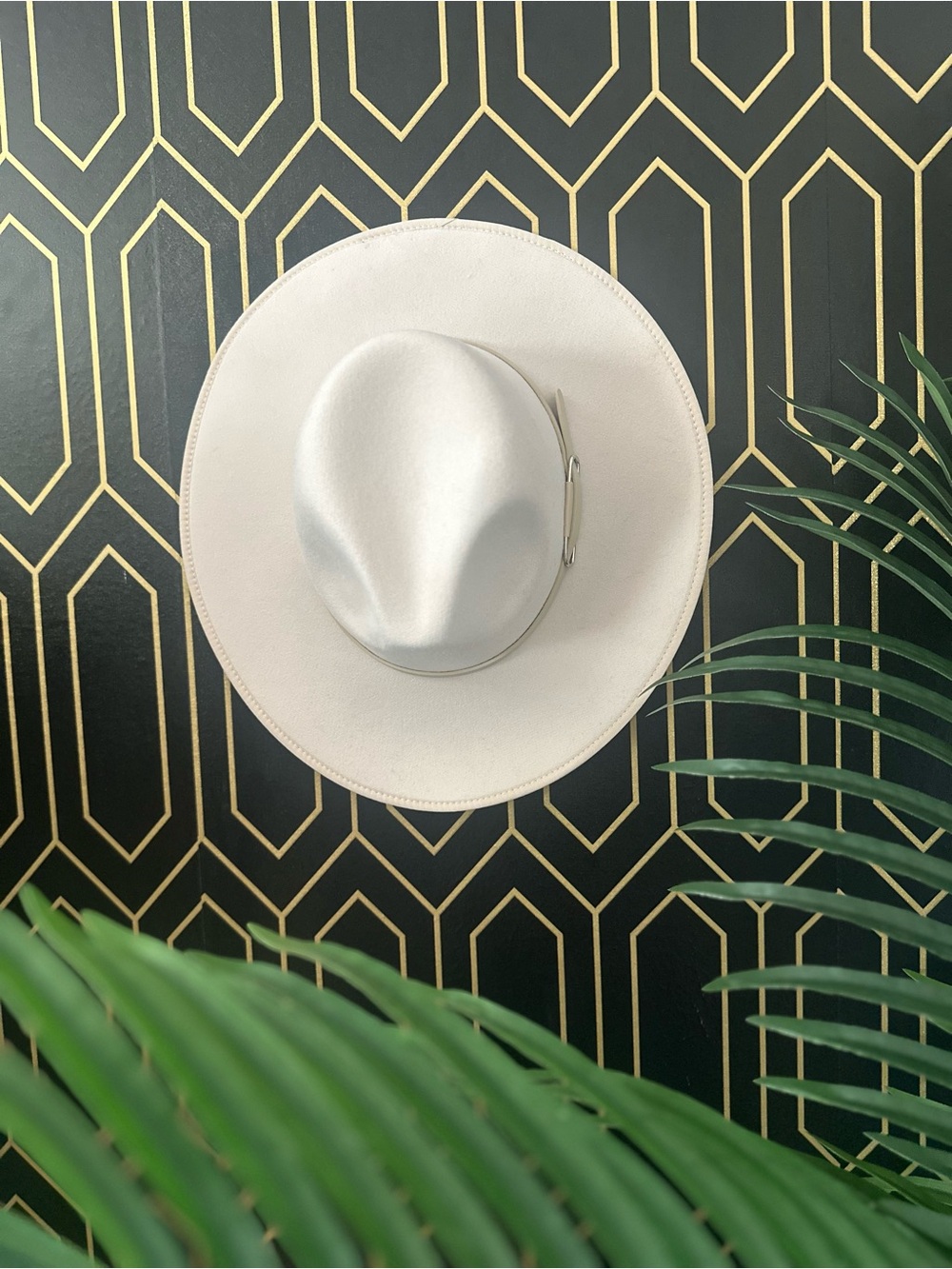 Elegant Cream Wide-Brim Women's Fedora Hat